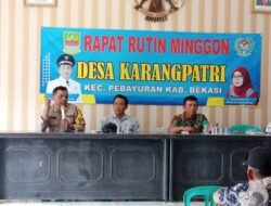 Bhabinkamtibmas Polsek Pebayuran Aiptu Abdulrahman, Sampaikan Mitigasi Keamanan dan Apresiasinya di Rapat Minggon Desa Karangpatri