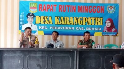 Bhabinkamtibmas Polsek Pebayuran Aiptu Abdulrahman, Sampaikan Mitigasi Keamanan dan Apresiasinya di Rapat Minggon Desa Karangpatri